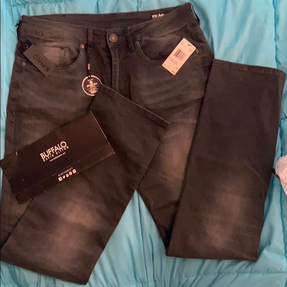 NWT buffalo David bitton carbon men’s jeans 32